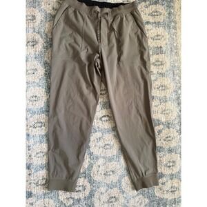 Lululemon ABC Men Joggers Warpstreme Pants Olive Green Large Pristine Condition
